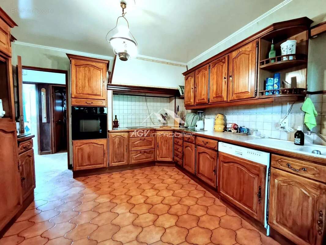 Maison à LES SALLES-DU-GARDON