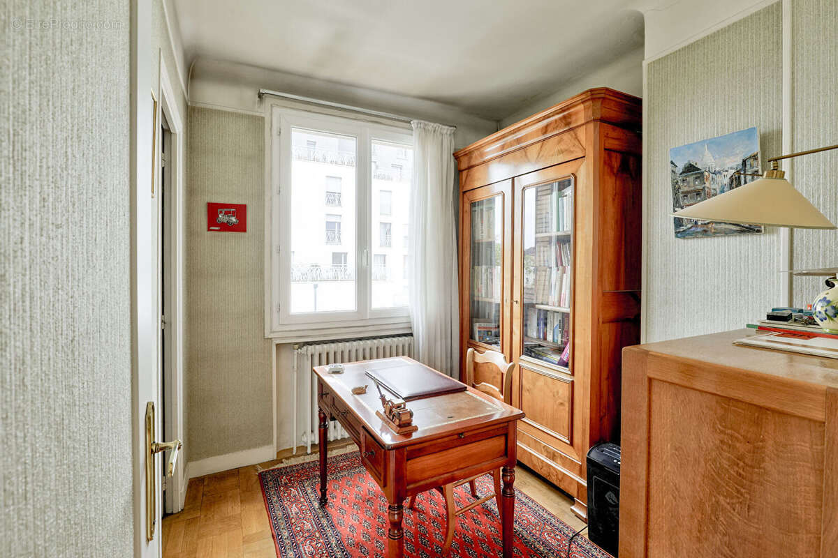 Appartement à COLOMBES
