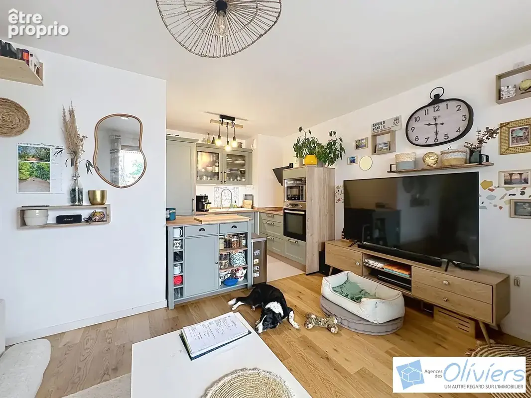Appartement 2 pièces 46 m² à vendre à Voisins-Le-Bretonneux (78960) - photo 4