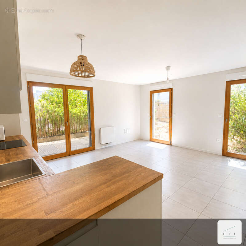 Appartement à SATHONAY-CAMP