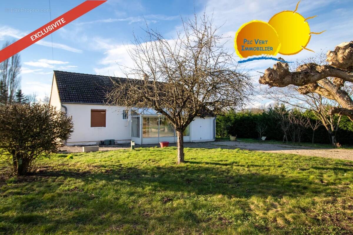 Maison à AUXONNE