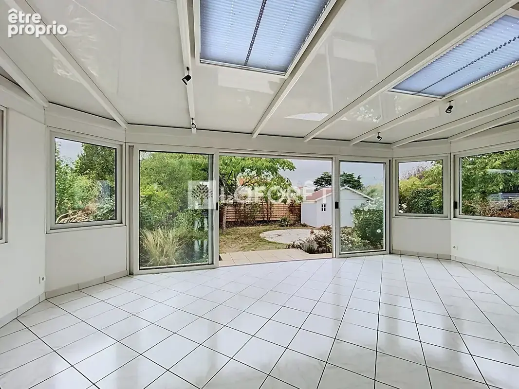 Maison Saint Leger Sous Cholet 10 pièce(s) 196 m2 - photo 2