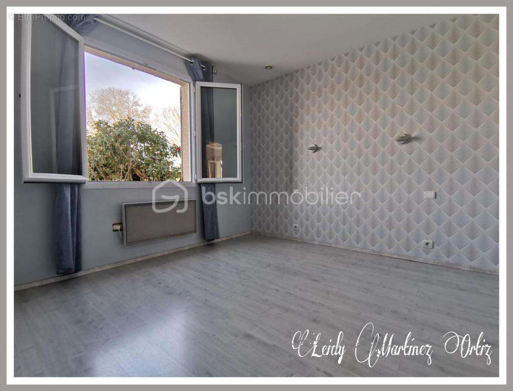 Maison à AIRE-SUR-L'ADOUR