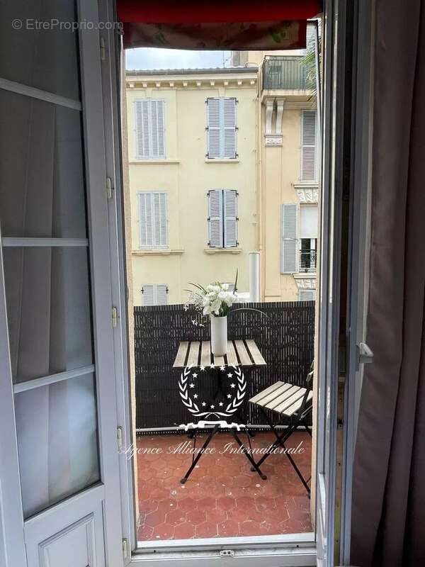 Appartement à CANNES