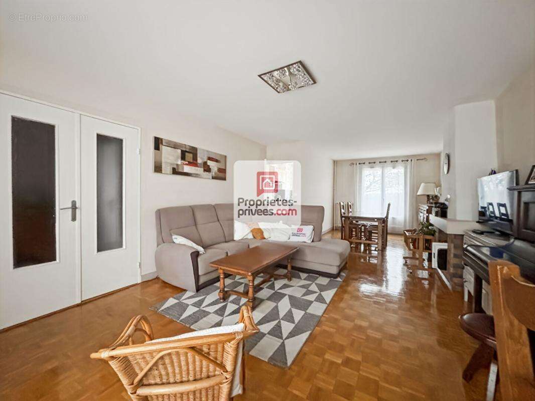 Maison à MARSANNAY-LA-COTE