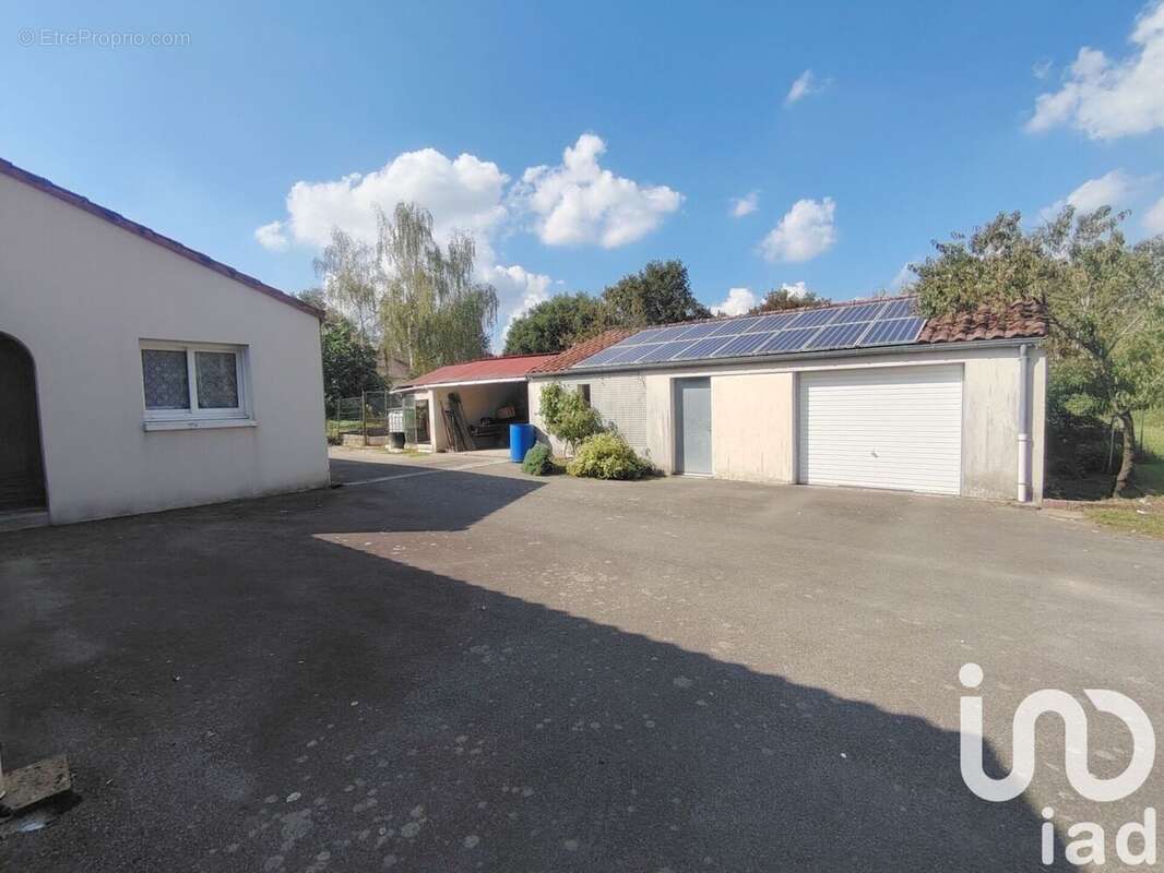 Photo 9 - Maison à VIEILLEVIGNE