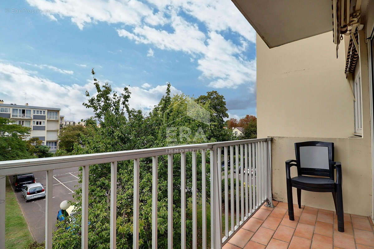 Appartement à LE PLESSIS-BOUCHARD
