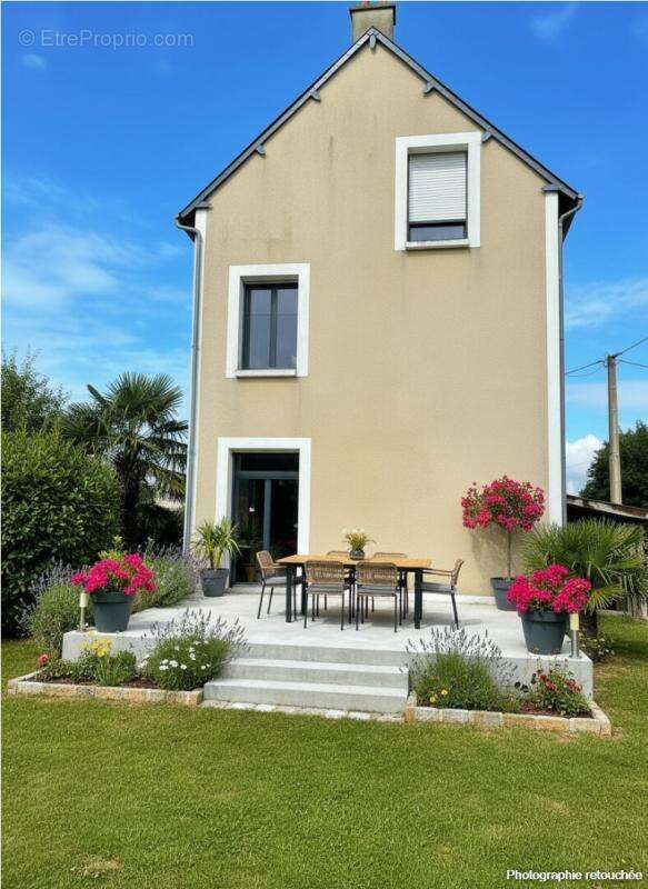 Maison à SAINT-GILLES