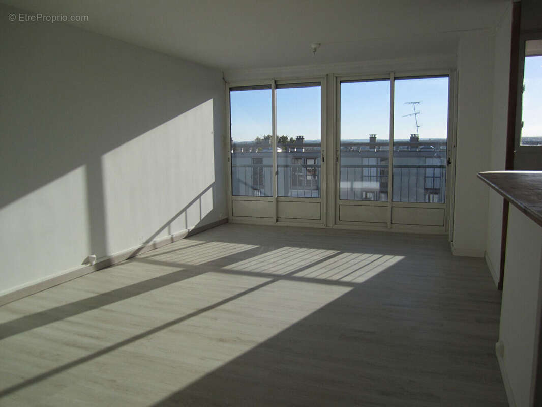 Appartement à BEAUVAIS