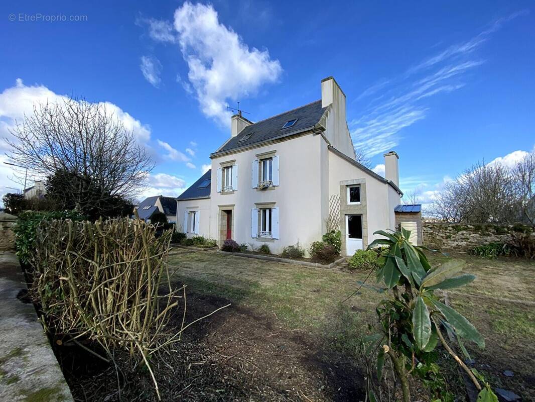 Maison à CONFORT-MEILARS