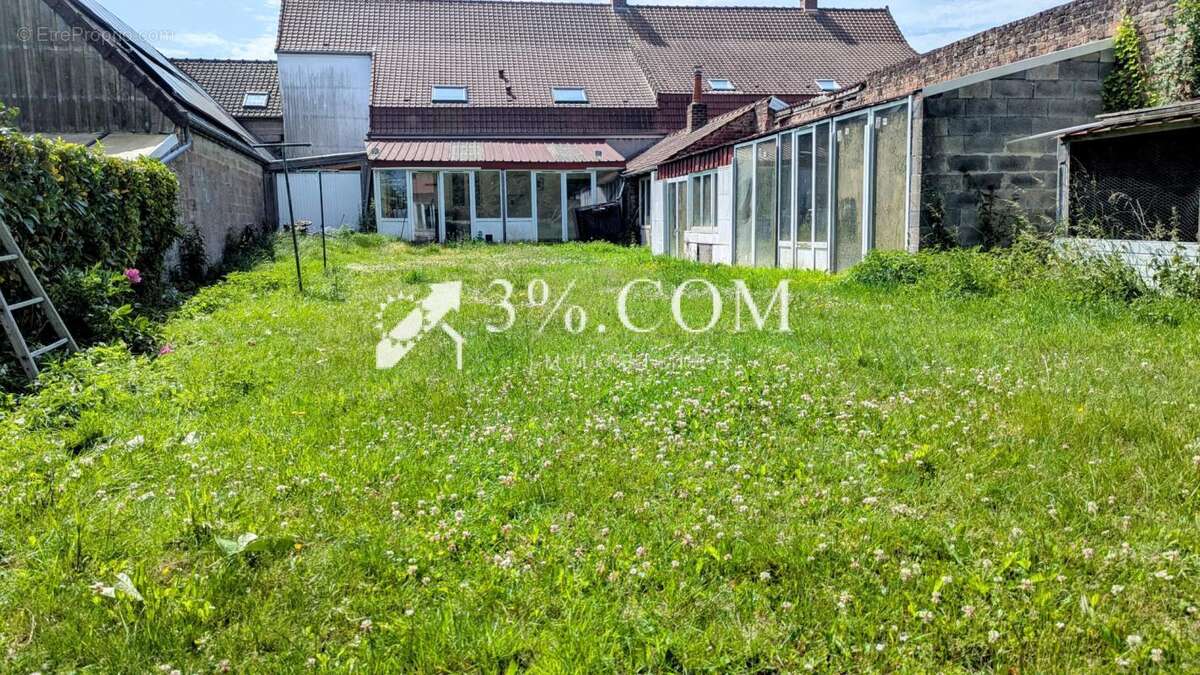 Maison  pièces - 143 m2 - photo 6