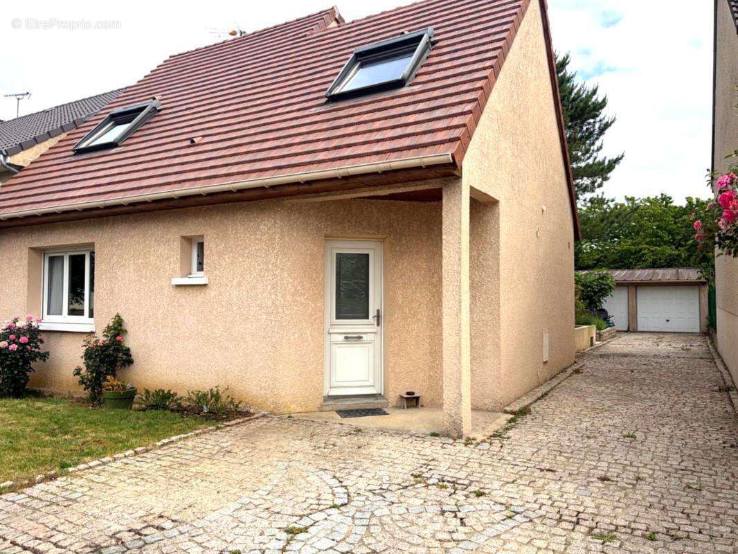 Maison à BRUNOY