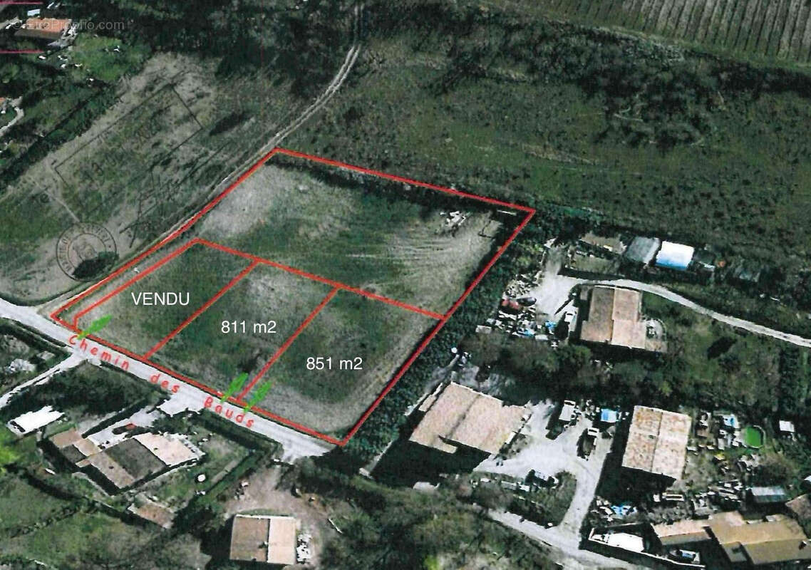 Terrain à PIERREVERT