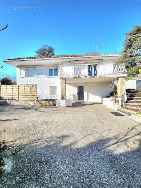 Photo 2 - Maison à CHARLY