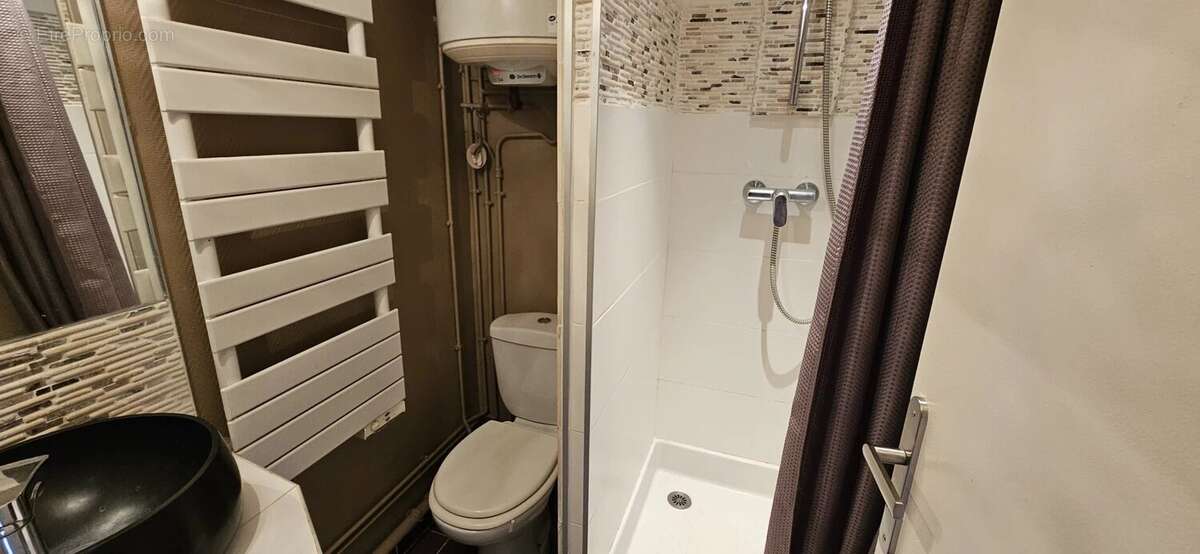 Appartement à DAMPIERRE-EN-YVELINES
