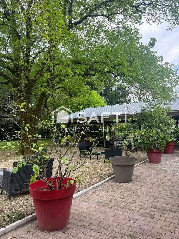 Photo 6 - Commerce à SAINT-AIGULIN