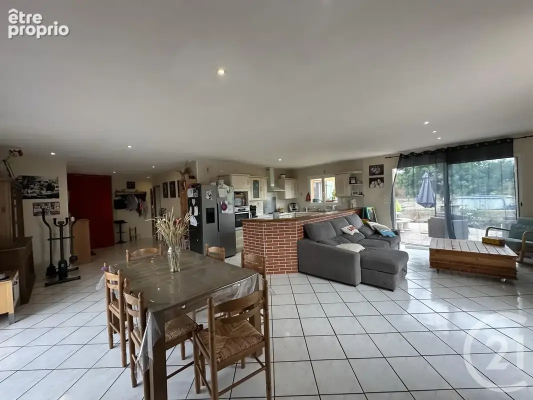 Maison 6 pièces 133 m² à vendre à Lagorce (33230) - photo 6