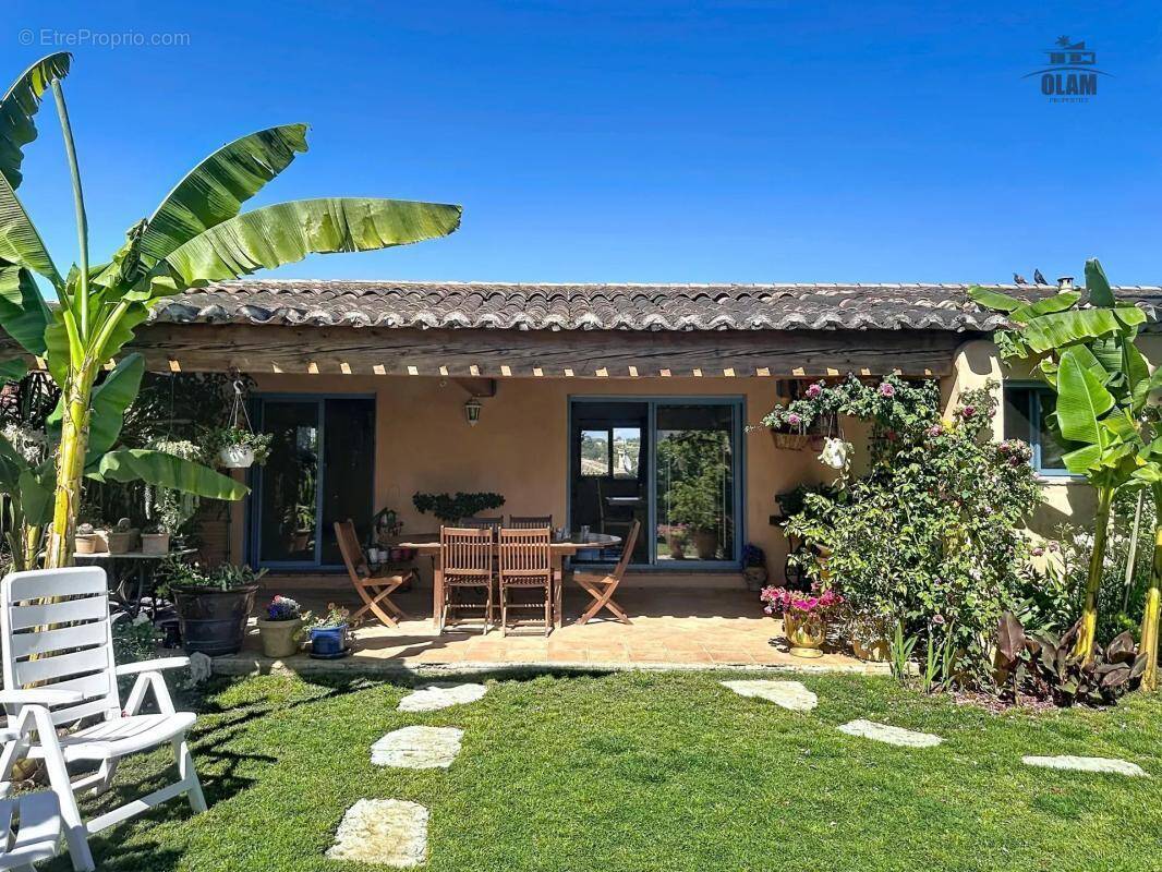 Maison à BIOT