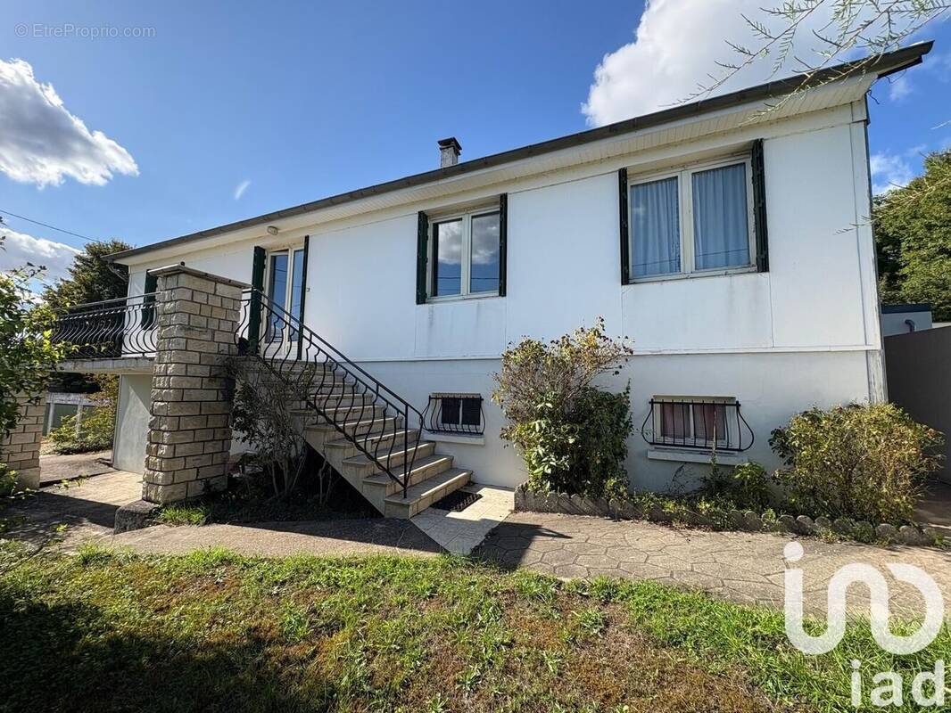 Photo 1 - Maison à JOUET-SUR-L'AUBOIS