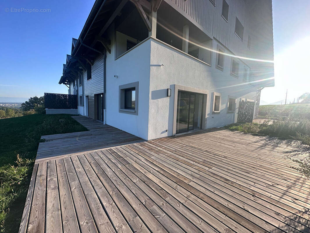 Reignier-Ésery - Magnifique Appartement en rez-de-jardin, dans un écrin de verdure proche du Golf - photo 12