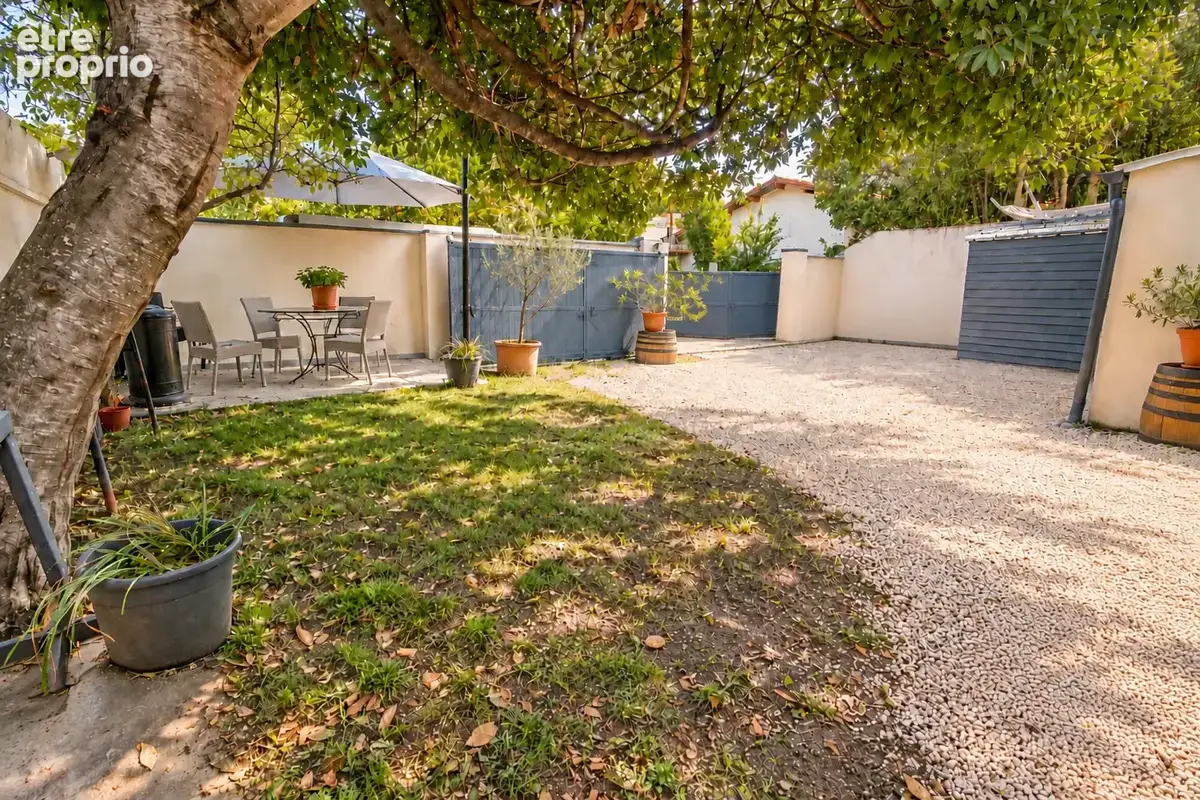 Bacalan   Maison T5 bis 185 m2   Jardin et garage 64 m2 - photo 13