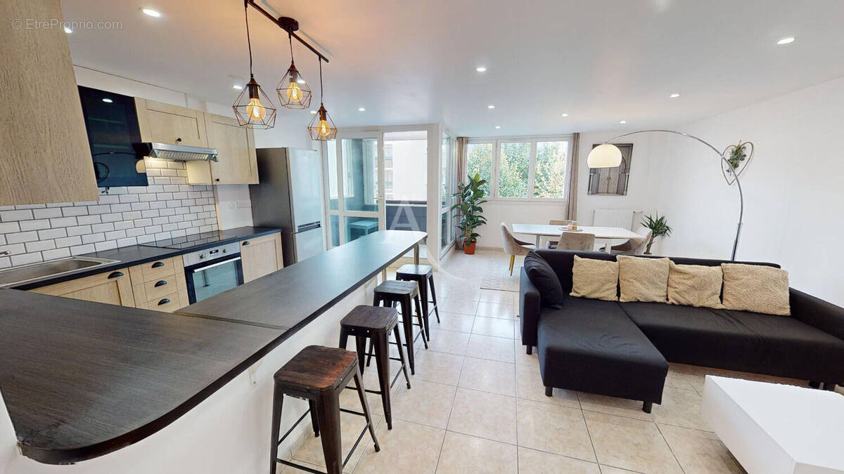 Appartement à ROISSY-EN-BRIE