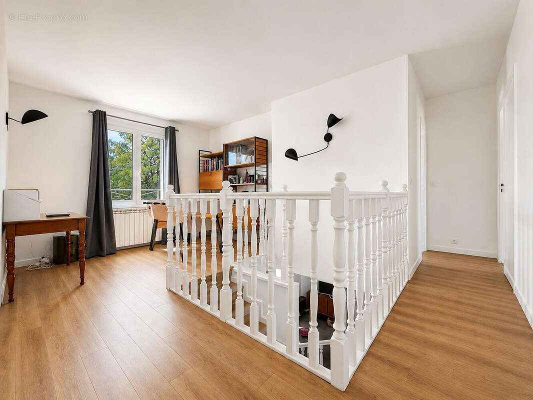 Maison à HOUILLES