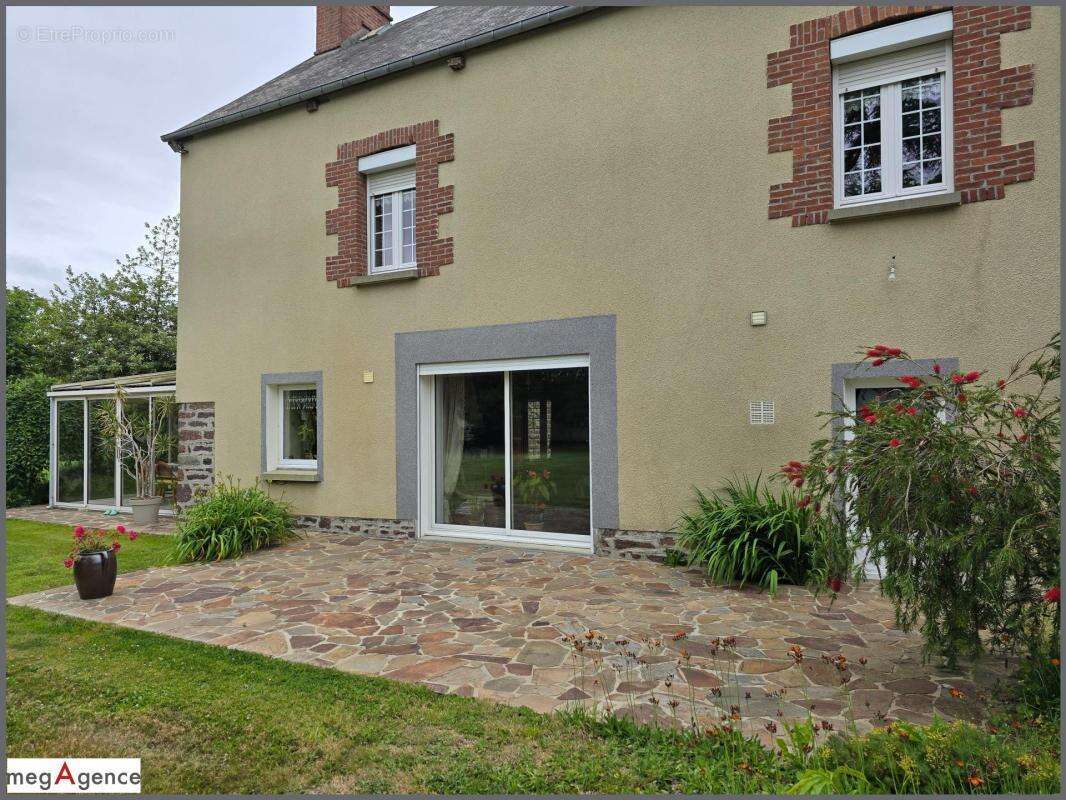 Magnifique propriété de 230 m², 7 pièces, dépendances - photo 16