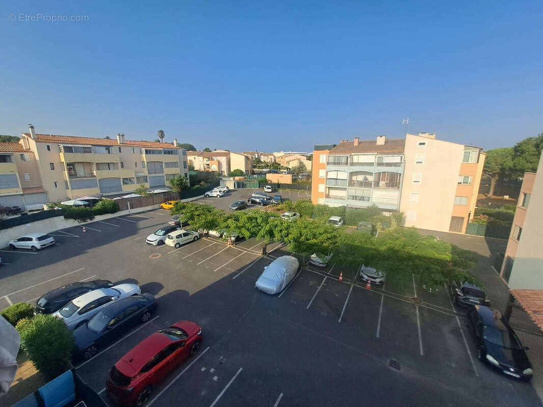 Studio mezzanine avec parking - photo 6