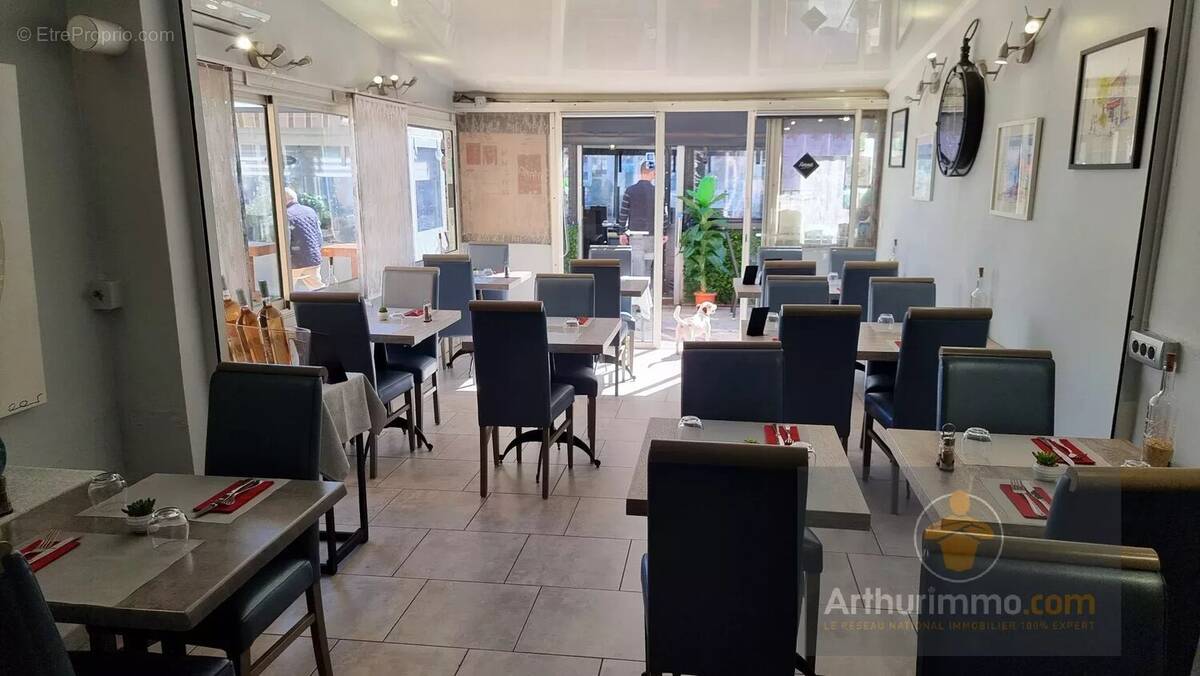 Commerce à LE LAVANDOU