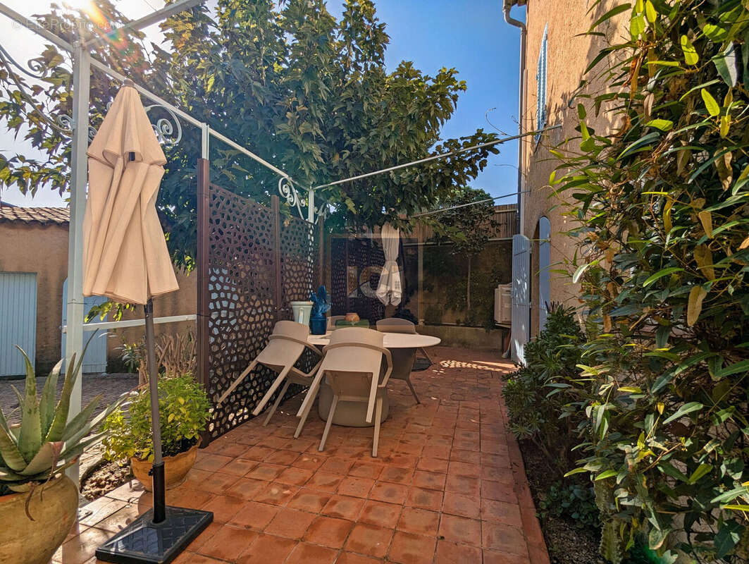 Maison à PLAN-DE-LA-TOUR