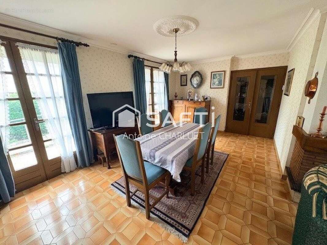 Photo 3 - Maison à CHATILLON-SUR-INDRE