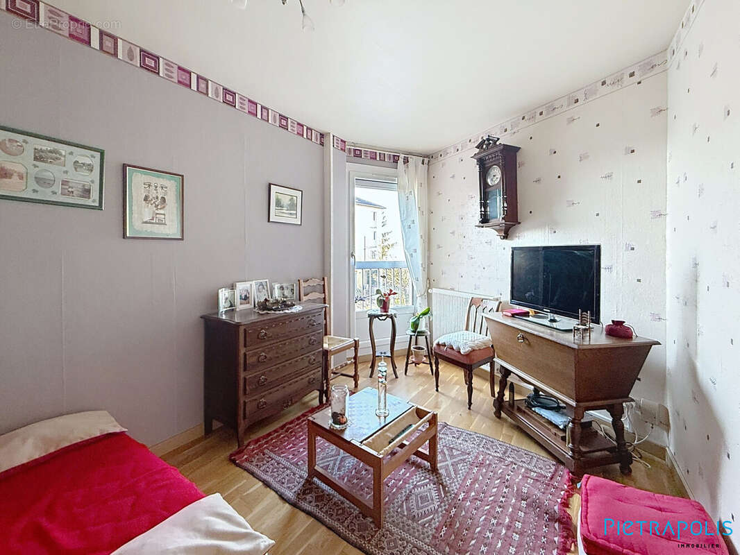 Appartement à RIORGES