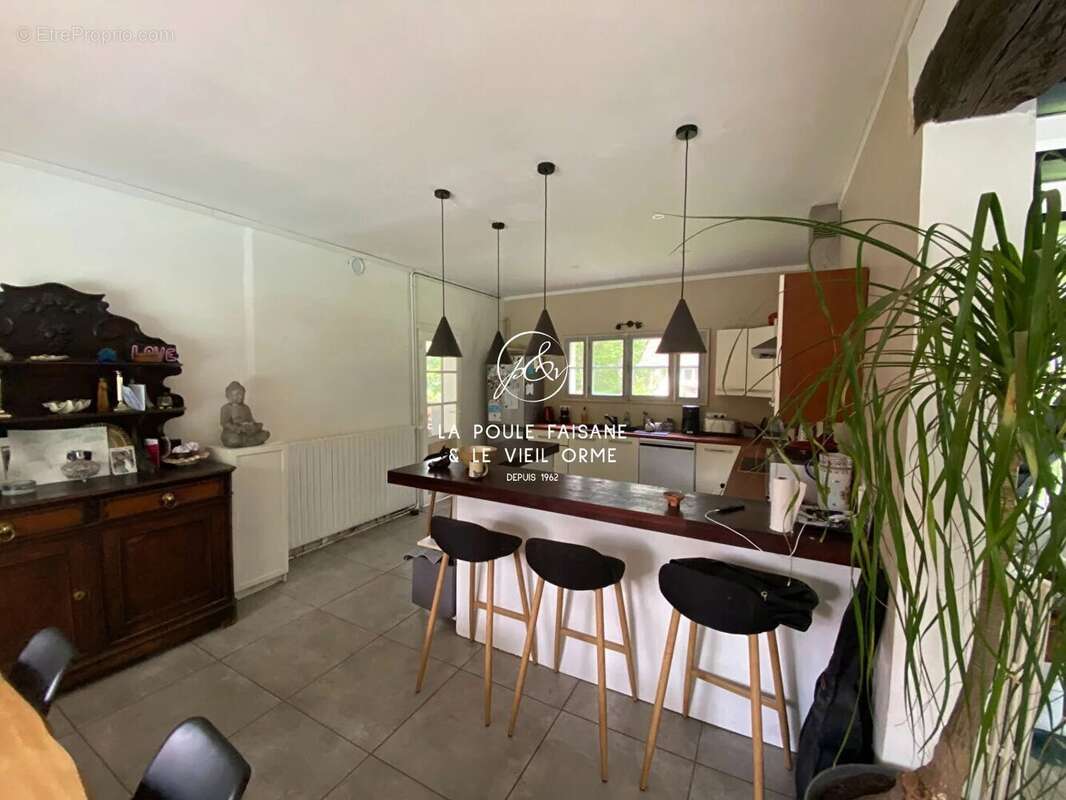 Maison à MONTFORT-L&#039;AMAURY