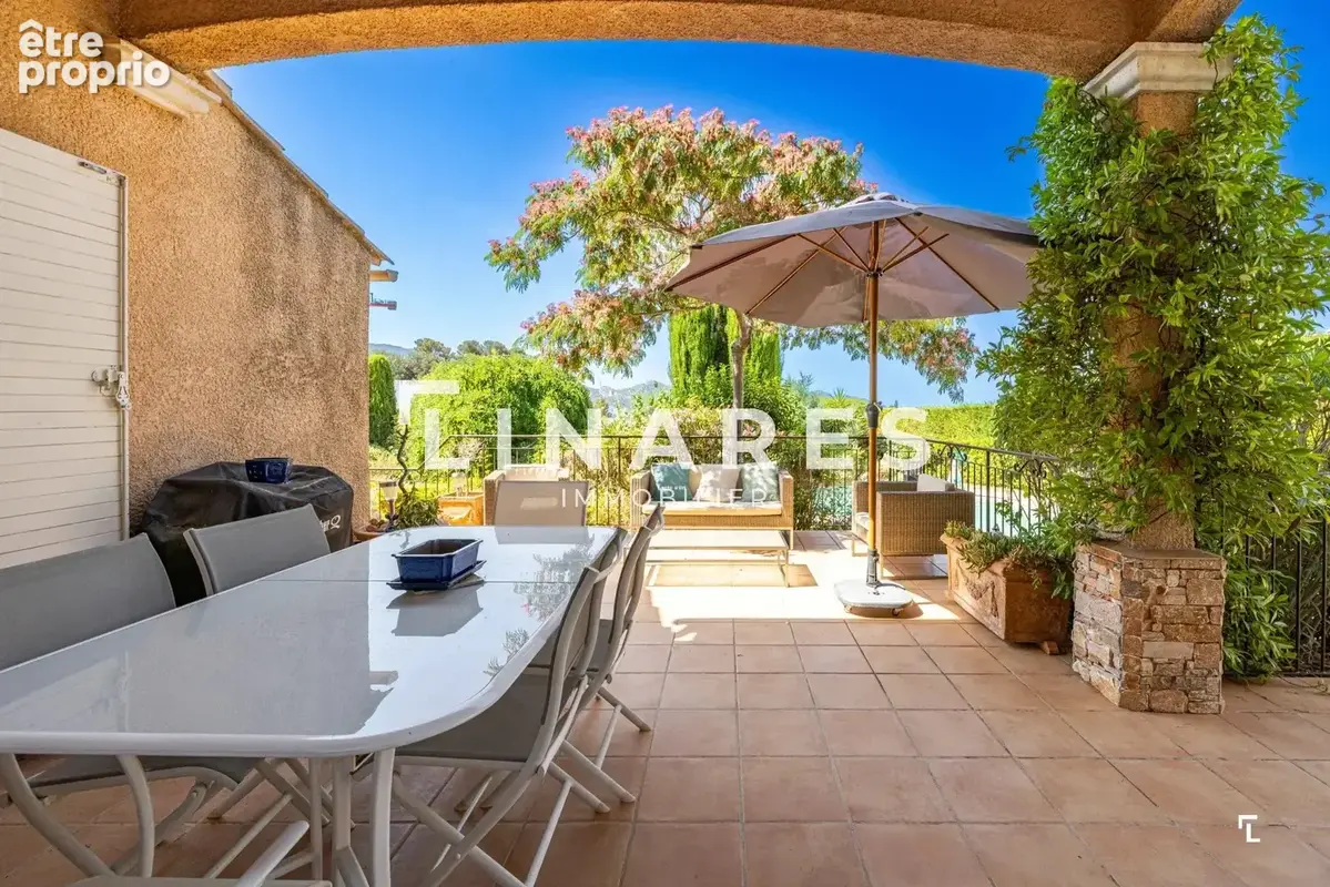 L'ENSOLEILLÉE - Villa T5 de 167m² - Jardin 2000m² - Piscine - 13012 - photo 15