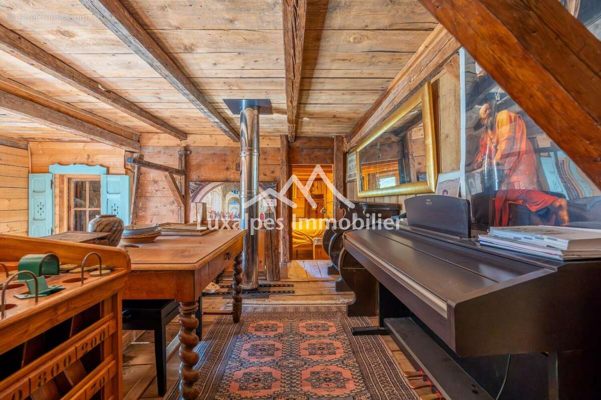 Maison à BONNEVILLE