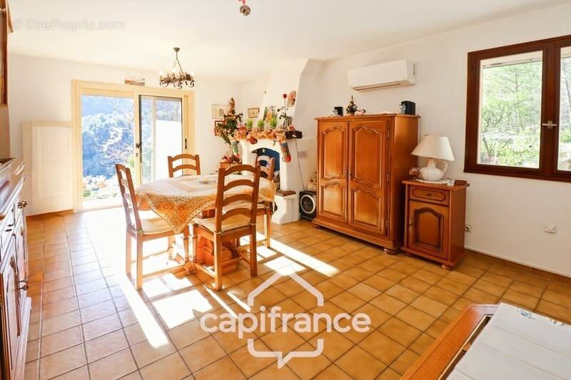 Maison à BELGENTIER