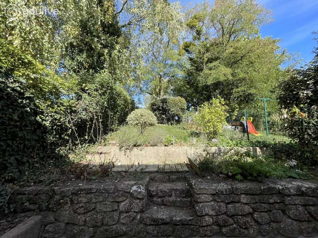 Maison à TREMENTINES