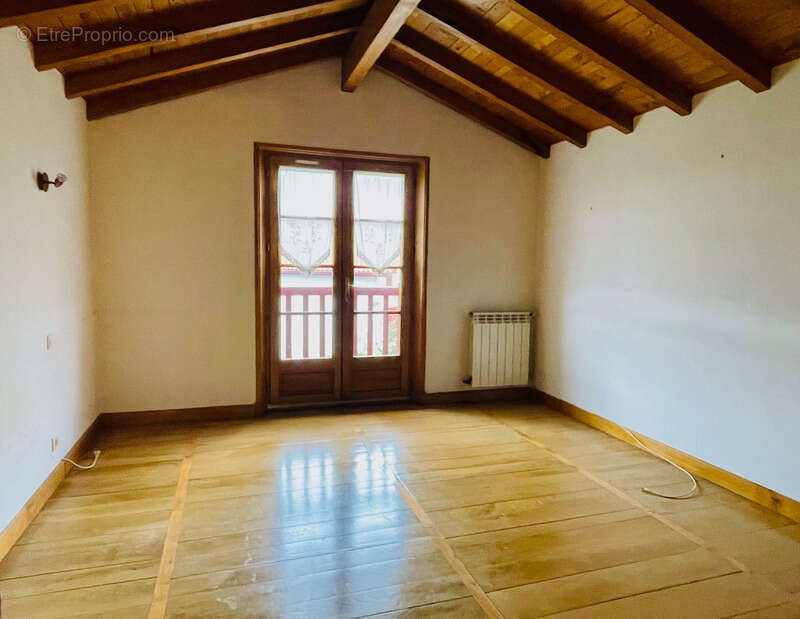 Maison à SAINT-JEAN-PIED-DE-PORT