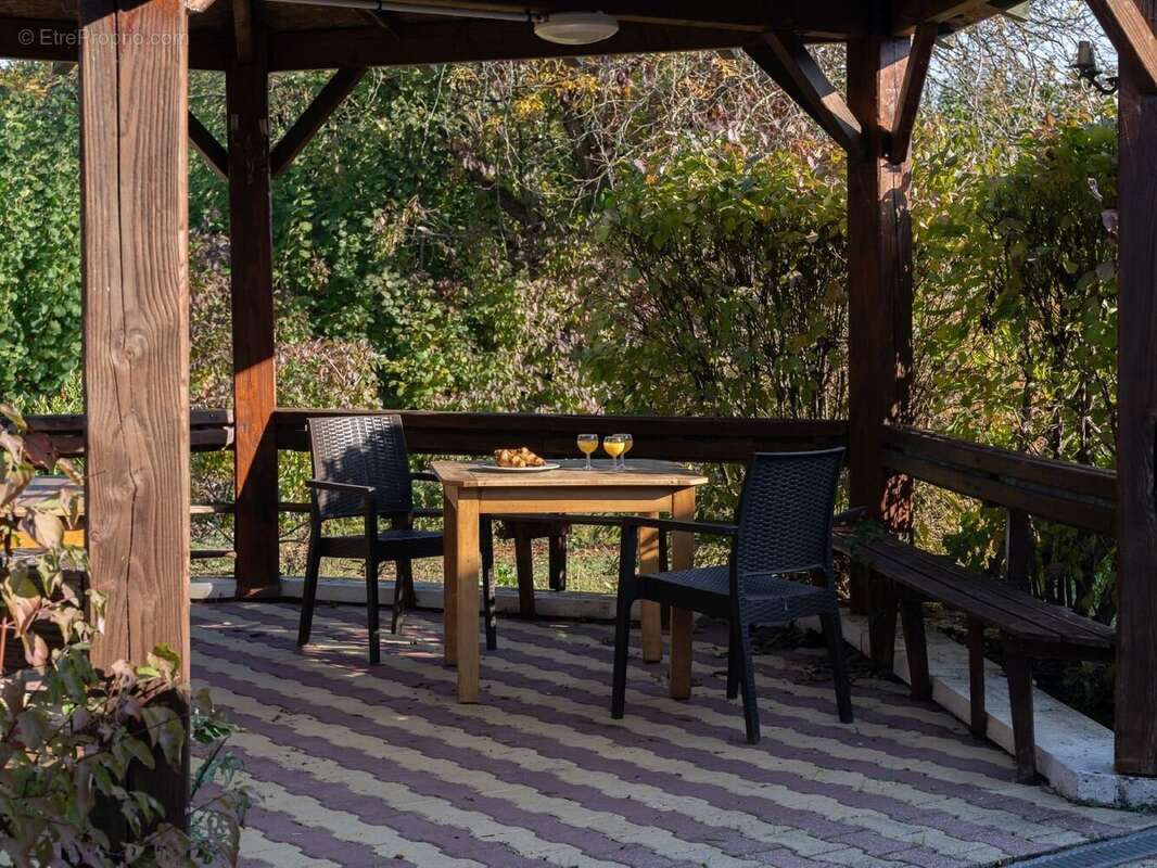 Appartement à SAINT-ANGEAU