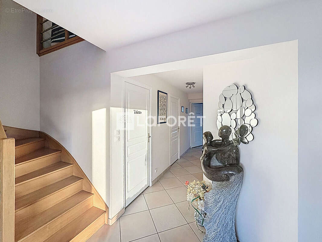 Maison à SAINT-GEORGES-DES-GROSEILLERS