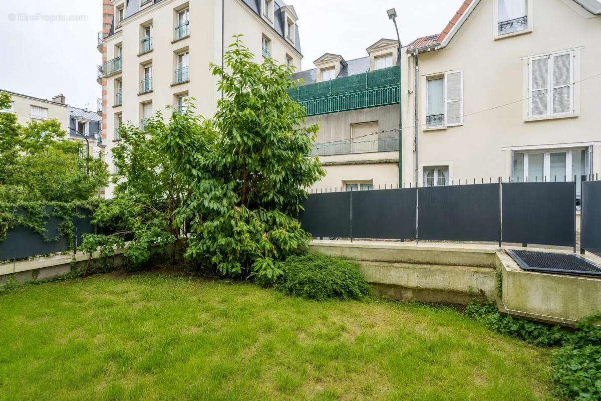 Appartement à LE RAINCY