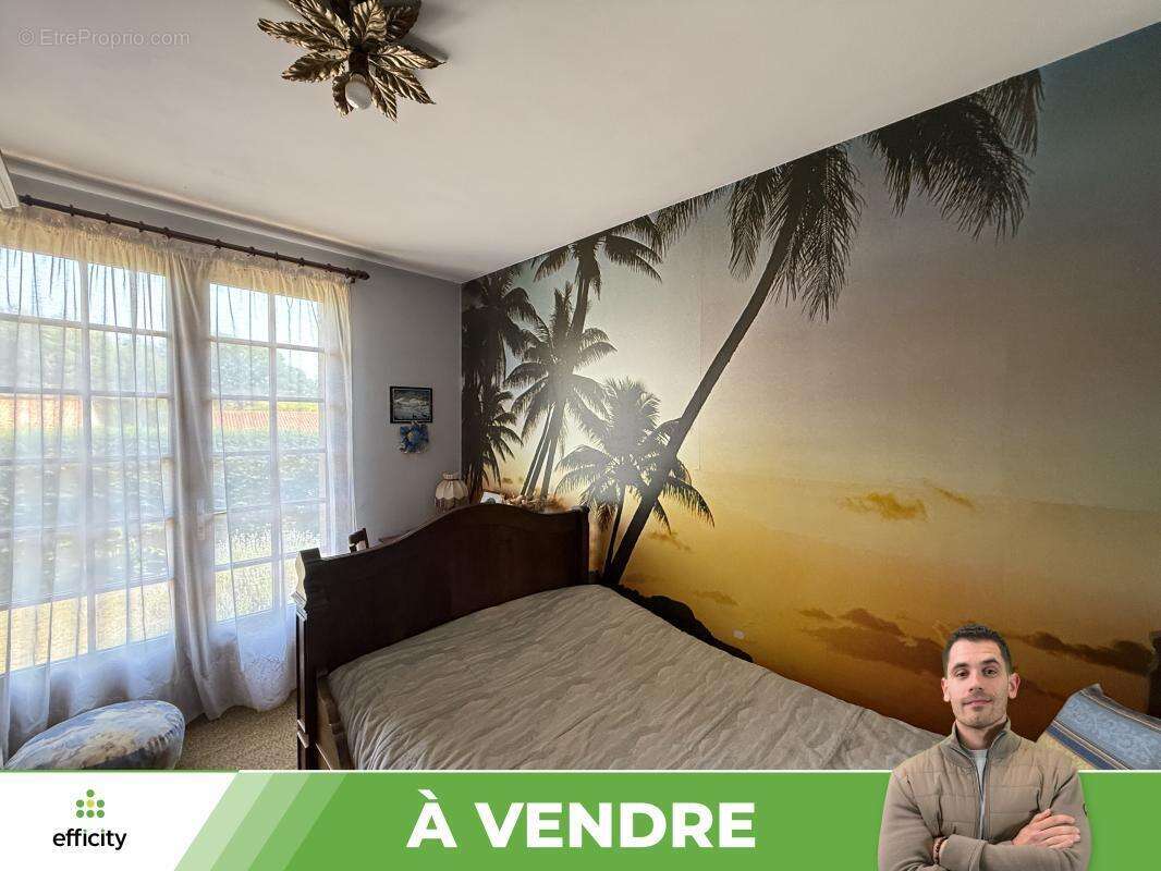 Maison 127 m² à Fontaine-Le-Comte  - photo 9