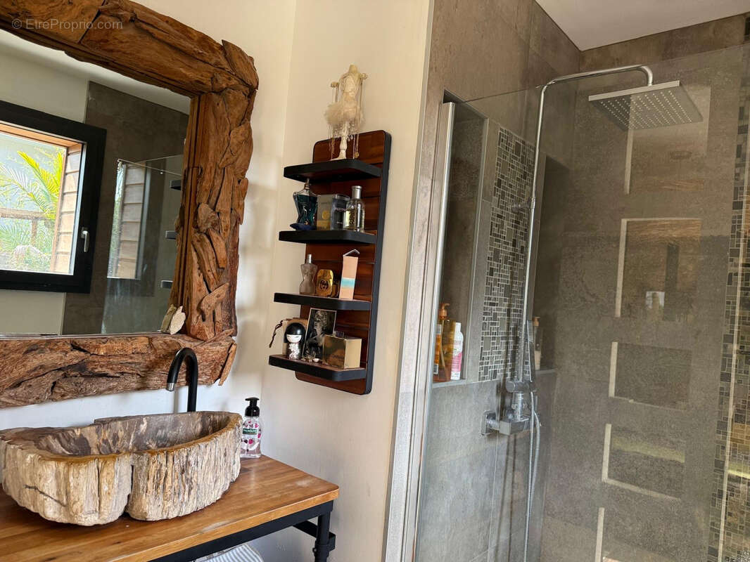 Maison à LA VALETTE-DU-VAR