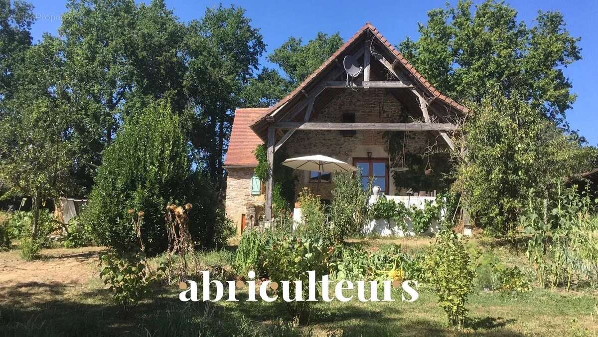 Appartement à SAINT-MESMIN