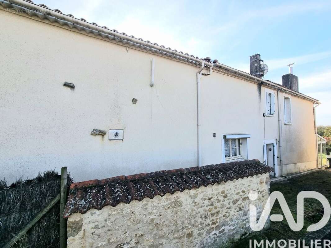 Photo 2 - Maison à LA REORTHE