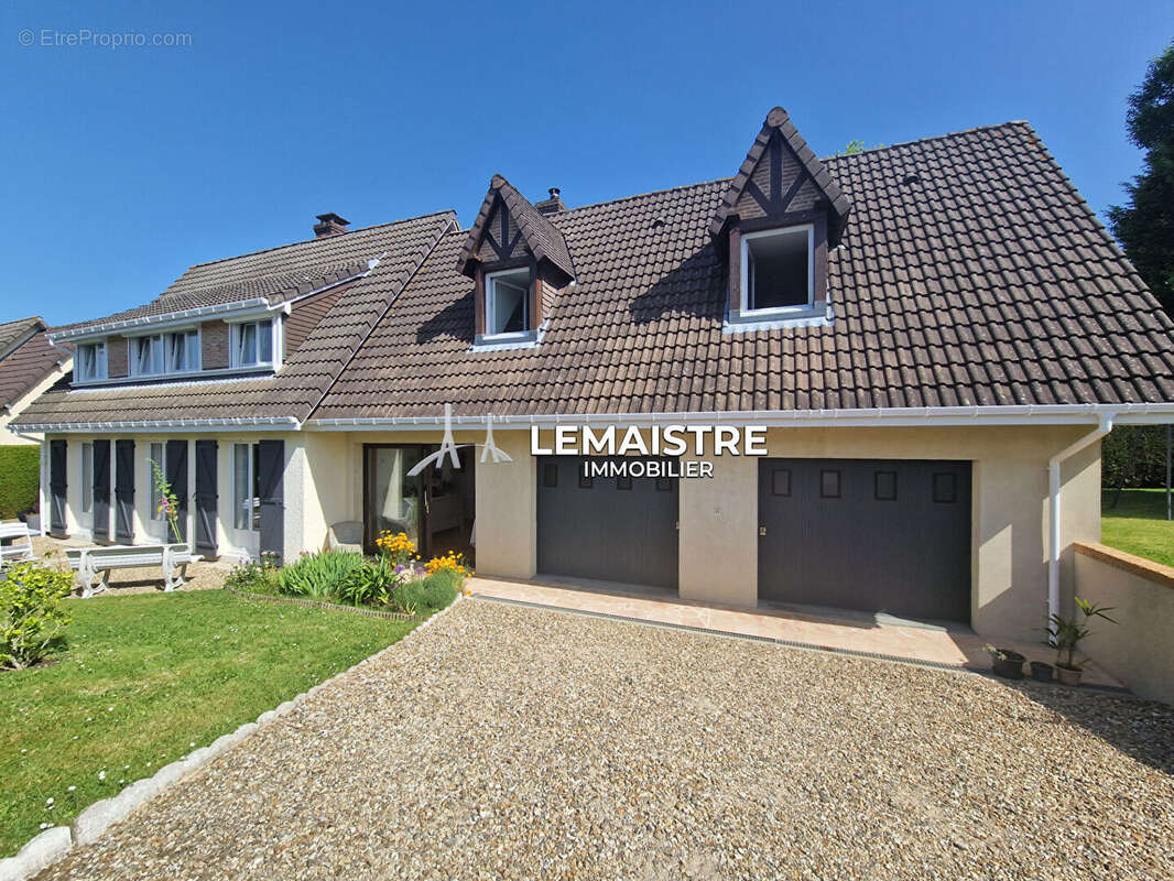 Maison - 10 minutes St-Romain  - 153 m² - 3 chambres - 3 garages - photo 12