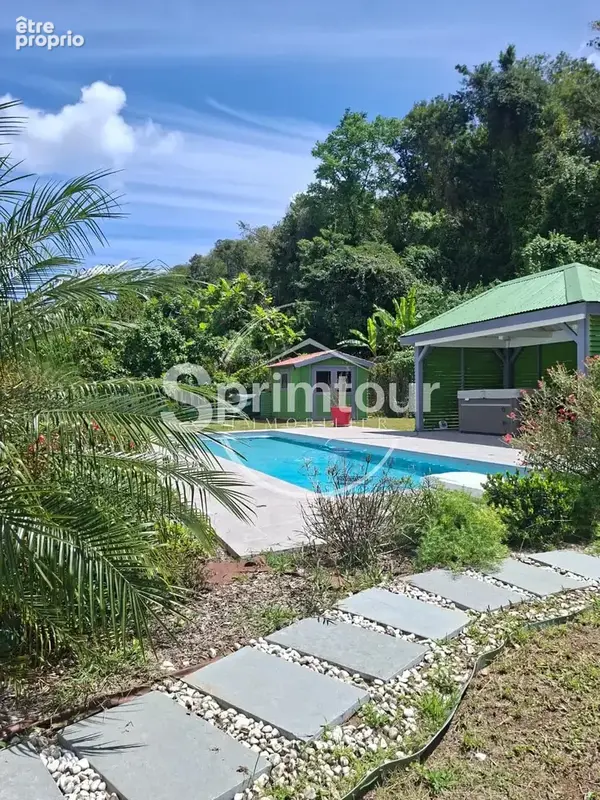 Pointe-noire   villa de 150 m2 avec piscine au sel & jacuzzi - photo 3