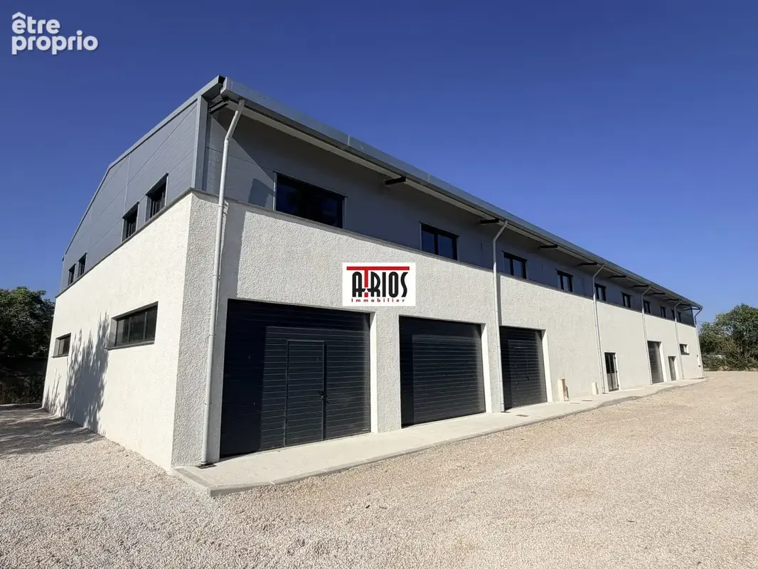 Commerce 240 m² à vendre à Tourves (83170) - photo 2