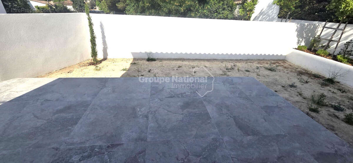 LE ROVE ! VILLA NEUVE de type 4 de 100 m² sur 426 m² de terrain avec terrasse et sous-sol de  50 m² - photo 12